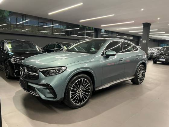 MERCEDES-BENZ GLC 300 2.0 MHEV AMG LINE COUPÉ 4MATIC 9G-TRONIC